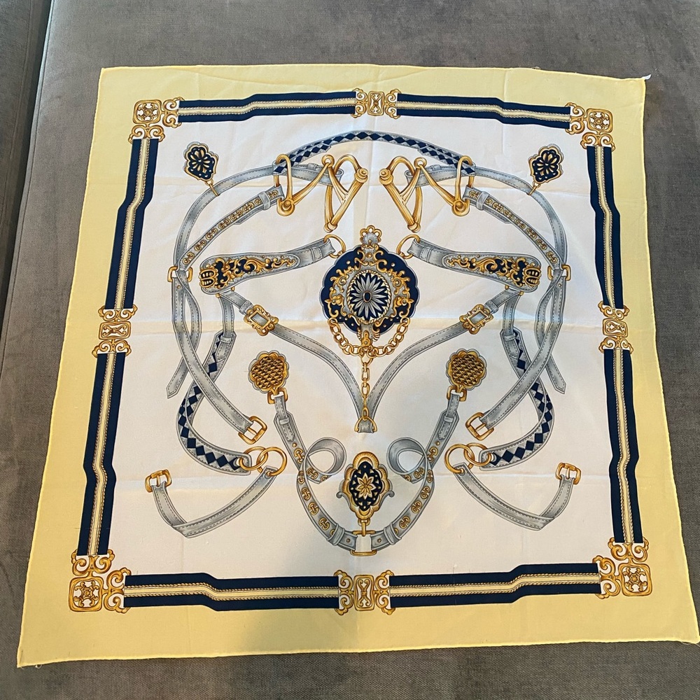 Vintage yellow/blue/gold scarf